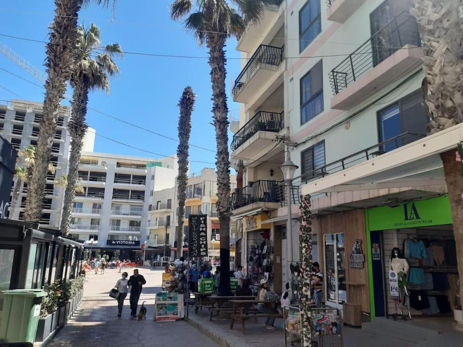 Lovely Two Bedroom Apartment St. Paul's Bay Exterior foto